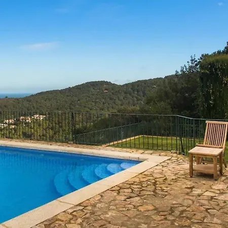 Villa Jonquil
